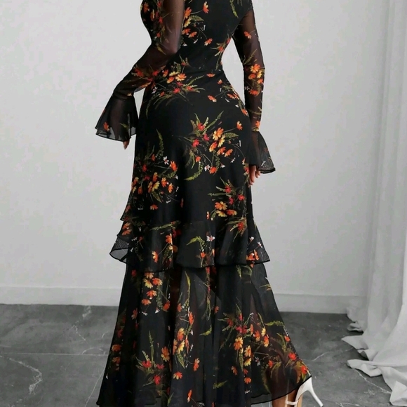 Floral Black Dress - Picture 3 of 7